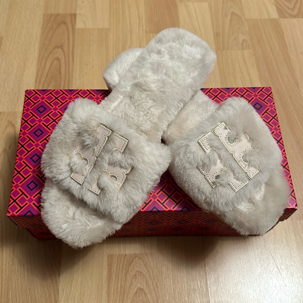 Tory Burch Double T Shearling Slide